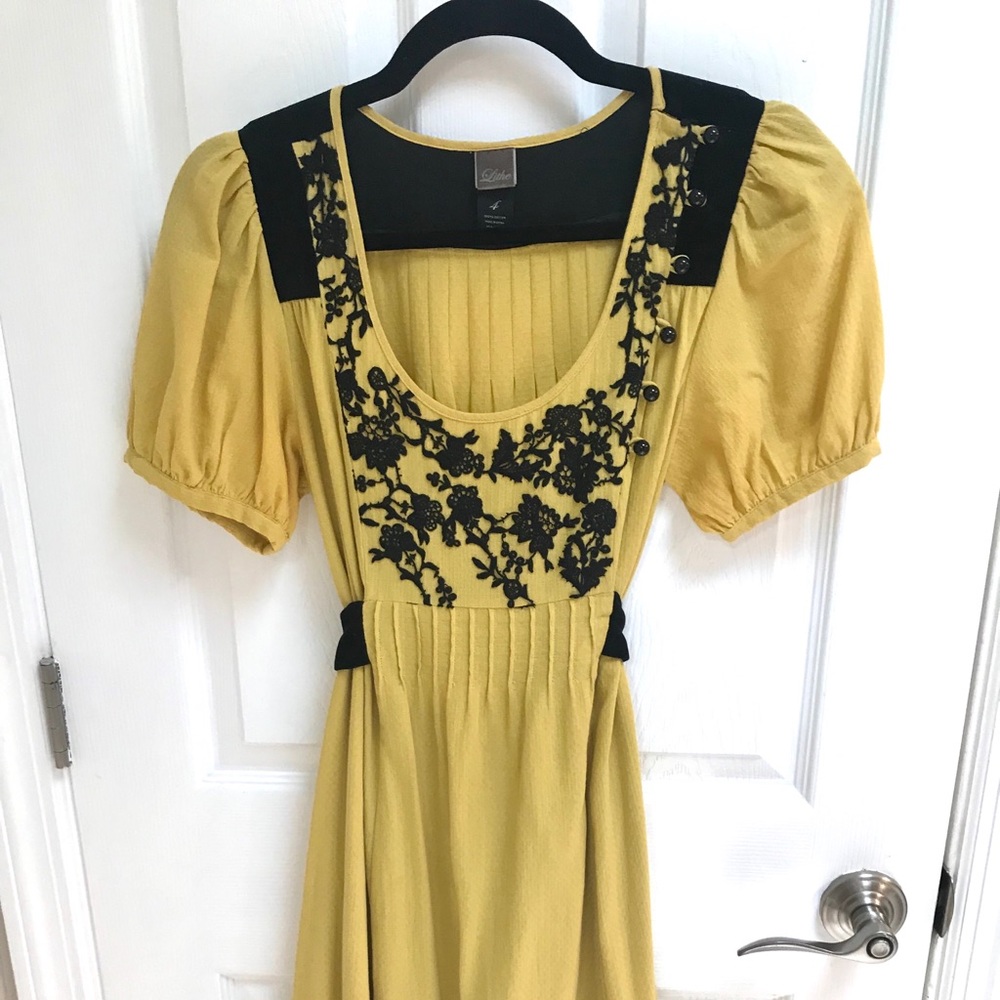 Yellow Anthropologie Dress SZ 4